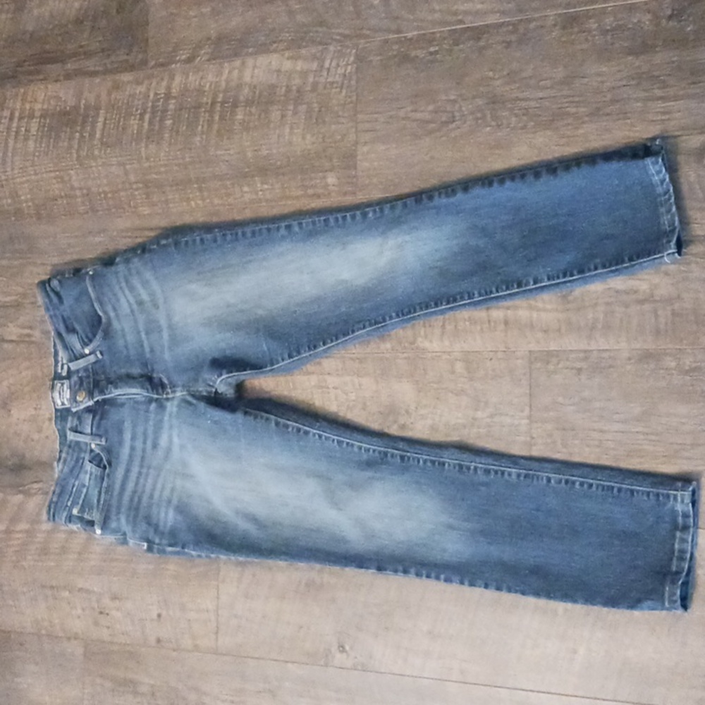 Women's Levi Signature Jeans